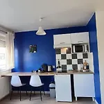Lp's House דירה